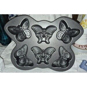 Nordic Ware Butterfly Cakelet Baking Pan 3 Cup